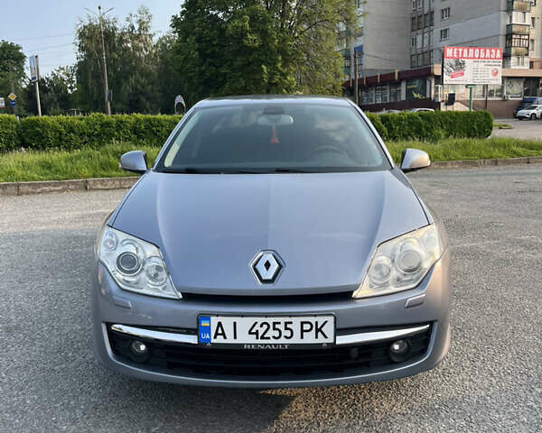 Синій Рено Лагуна, об'ємом двигуна 2 л та пробігом 246 тис. км за 6300 $, фото 1 на Automoto.ua