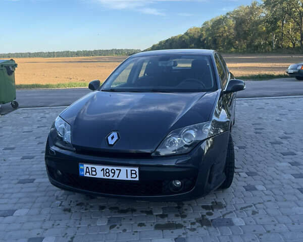 Рено Лагуна 2010 в Виннице на Automoto.ua Синий Рено Лагуна, объемом двигателя 1.5 л и пробегом 230 тыс. км за 5300 $, фото 1 на Automoto.ua
