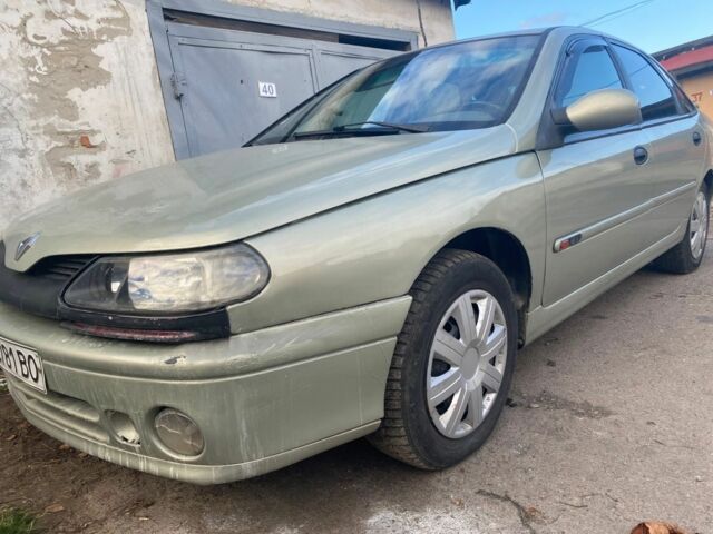 Зелений Рено Лагуна, об'ємом двигуна 1.8 л та пробігом 95 тис. км за 2000 $, фото 2 на Automoto.ua