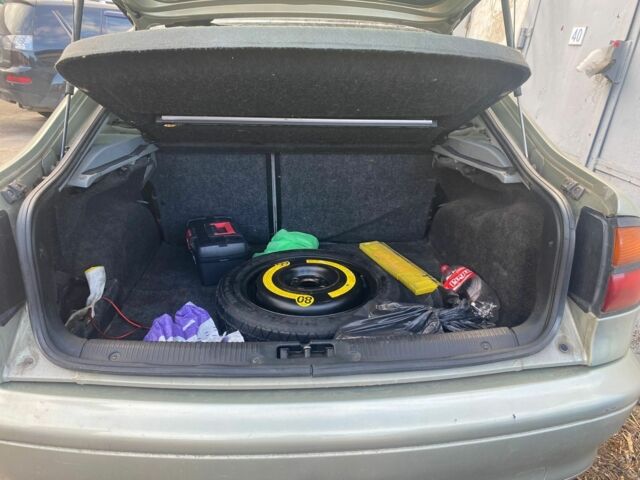 Зелений Рено Лагуна, об'ємом двигуна 1.8 л та пробігом 95 тис. км за 2000 $, фото 10 на Automoto.ua