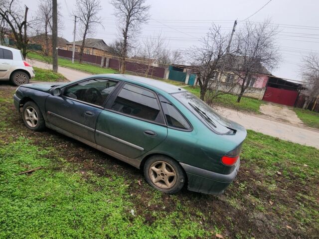 Зелений Рено Лагуна, об'ємом двигуна 1.8 л та пробігом 300 тис. км за 485 $, фото 3 на Automoto.ua