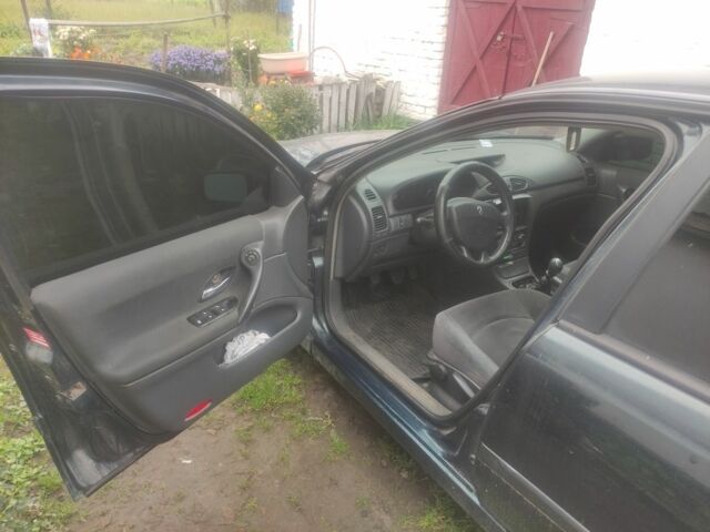 Рено Лагуна 2002 в Барановке на Automoto.ua Зеленый Рено Лагуна, объемом двигателя 1.9 л и пробегом 390 тыс. км за 1590 $, фото 3 на Automoto.ua