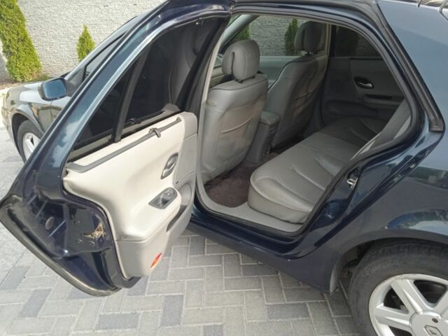 Зеленый Рено Лагуна, объемом двигателя 1.8 л и пробегом 360 тыс. км за 2950 $, фото 3 на Automoto.ua