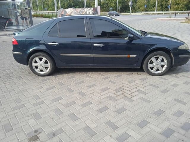 Зеленый Рено Лагуна, объемом двигателя 1.8 л и пробегом 360 тыс. км за 2950 $, фото 5 на Automoto.ua