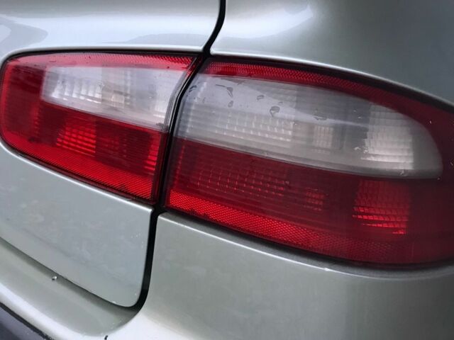 Зеленый Рено Лагуна, объемом двигателя 2 л и пробегом 400 тыс. км за 2500 $, фото 3 на Automoto.ua