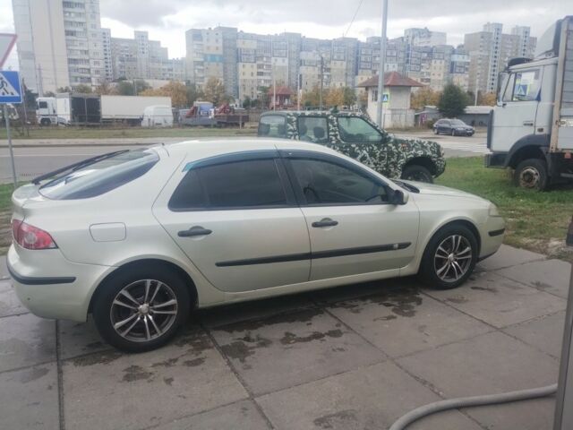 Зелений Рено Лагуна, об'ємом двигуна 1.6 л та пробігом 345 тис. км за 4800 $, фото 2 на Automoto.ua