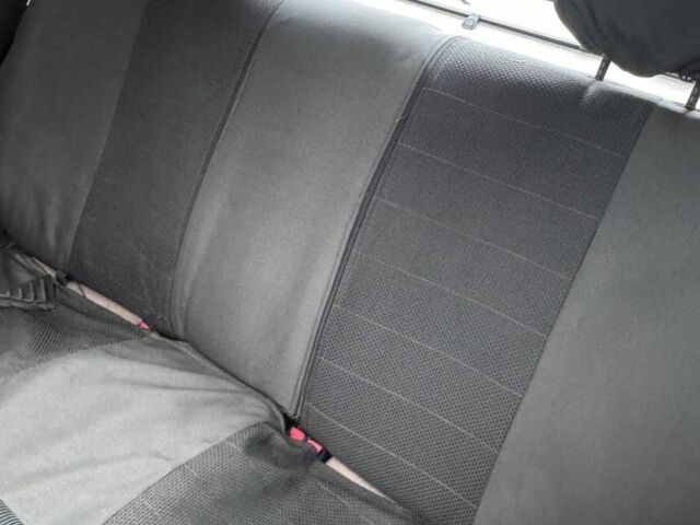 Зелений Рено Лагуна, об'ємом двигуна 2 л та пробігом 200 тис. км за 1800 $, фото 3 на Automoto.ua