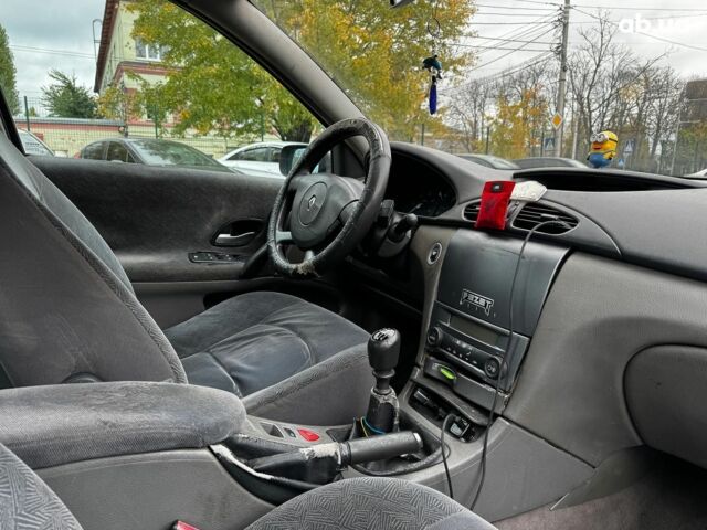 Зелений Рено Лагуна, об'ємом двигуна 1.9 л та пробігом 250 тис. км за 2940 $, фото 19 на Automoto.ua