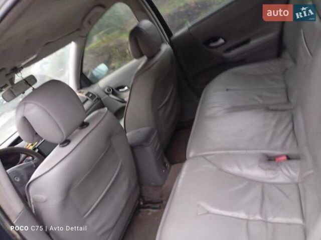 Зеленый Рено Лагуна, объемом двигателя 1.9 л и пробегом 300 тыс. км за 1700 $, фото 3 на Automoto.ua