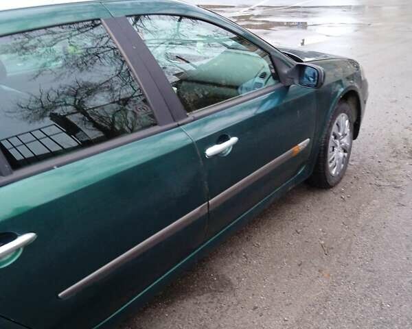 Рено Лагуна 2002 в Виннице на Automoto.ua Зеленый Рено Лагуна, объемом двигателя 1.9 л и пробегом 320 тыс. км за 2800 $, фото 1 на Automoto.ua