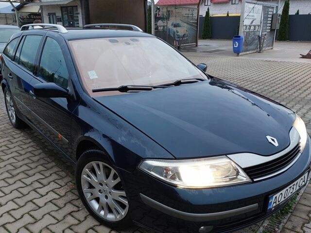 Зеленый Рено Лагуна, объемом двигателя 2.2 л и пробегом 293 тыс. км за 3150 $, фото 5 на Automoto.ua