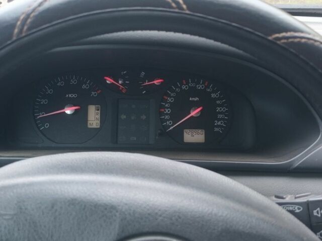 Зеленый Рено Лагуна, объемом двигателя 2 л и пробегом 450 тыс. км за 1700 $, фото 3 на Automoto.ua