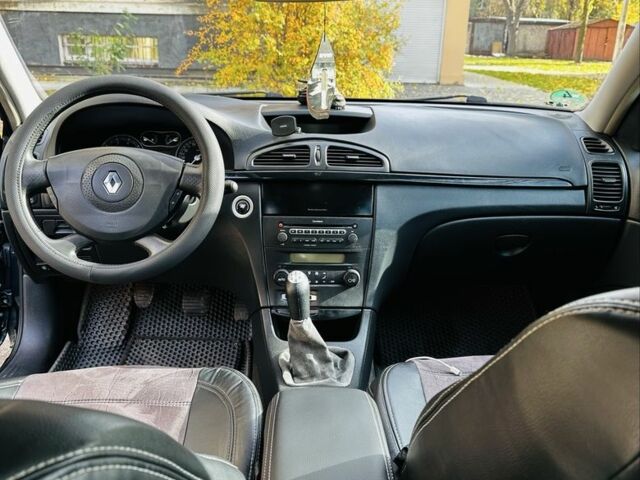 Зелений Рено Лагуна, об'ємом двигуна 2 л та пробігом 200 тис. км за 4250 $, фото 16 на Automoto.ua