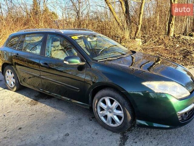 Зеленый Рено Лагуна, объемом двигателя 1.5 л и пробегом 300 тыс. км за 6500 $, фото 1 на Automoto.ua