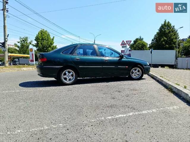 Зеленый Рено Лагуна, объемом двигателя 2 л и пробегом 325 тыс. км за 2400 $, фото 9 на Automoto.ua