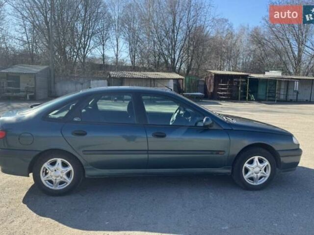 Зеленый Рено Лагуна, объемом двигателя 1.78 л и пробегом 220 тыс. км за 2850 $, фото 3 на Automoto.ua