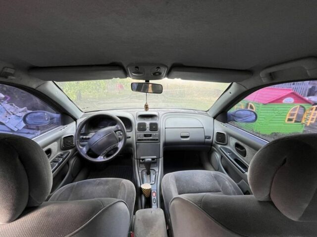 Зеленый Рено Лагуна, объемом двигателя 3 л и пробегом 350 тыс. км за 2200 $, фото 1 на Automoto.ua