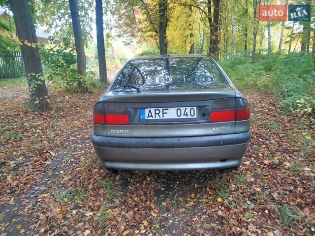 Зеленый Рено Лагуна, объемом двигателя 0 л и пробегом 153 тыс. км за 750 $, фото 6 на Automoto.ua