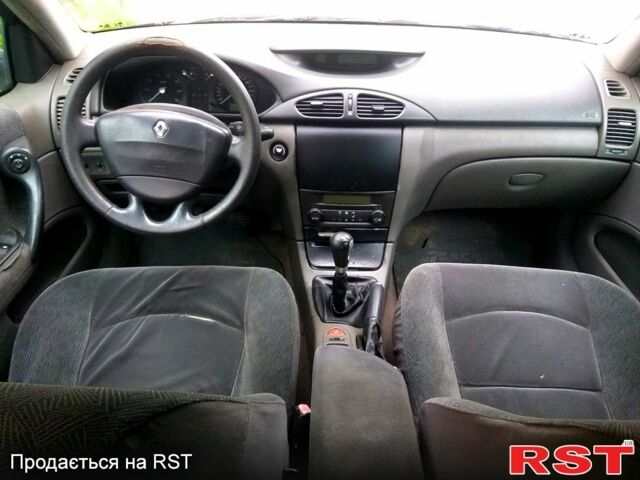 Зелений Рено Лагуна, об'ємом двигуна 1.8 л та пробігом 303 тис. км за 1250 $, фото 6 на Automoto.ua