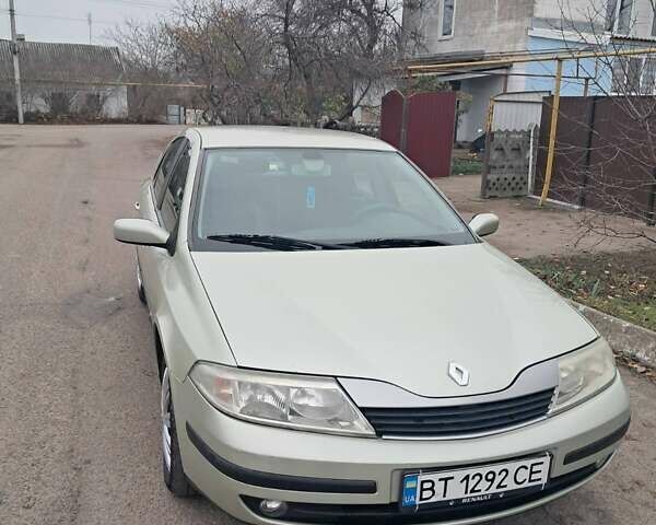 Зеленый Рено Лагуна, объемом двигателя 1.87 л и пробегом 396 тыс. км за 4000 $, фото 1 на Automoto.ua