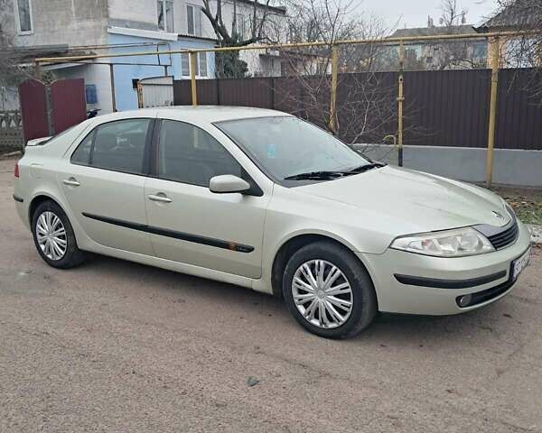 Зеленый Рено Лагуна, объемом двигателя 1.87 л и пробегом 396 тыс. км за 4000 $, фото 6 на Automoto.ua