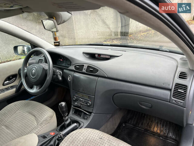 Зеленый Рено Лагуна, объемом двигателя 1.9 л и пробегом 261 тыс. км за 3000 $, фото 28 на Automoto.ua