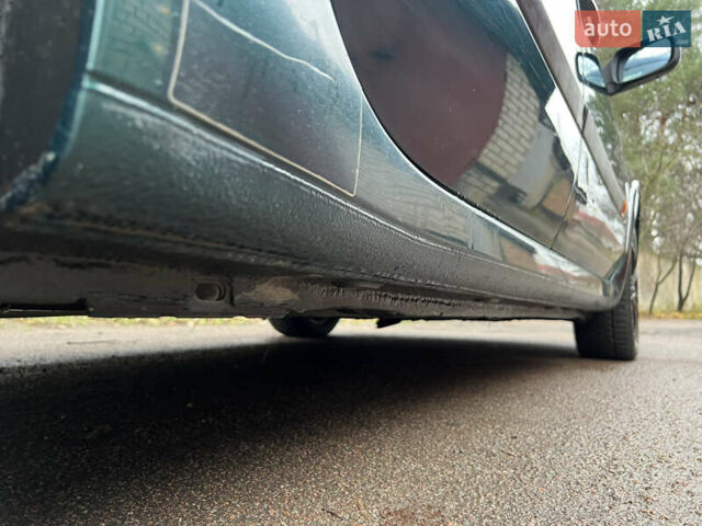 Зеленый Рено Лагуна, объемом двигателя 1.9 л и пробегом 261 тыс. км за 3000 $, фото 23 на Automoto.ua