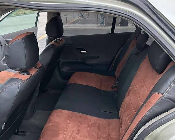 Зелений Рено Лагуна, об'ємом двигуна 1.78 л та пробігом 300 тис. км за 2600 $, фото 4 на Automoto.ua