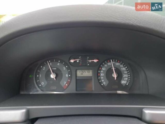Зелений Рено Лагуна, об'ємом двигуна 2 л та пробігом 187 тис. км за 4500 $, фото 9 на Automoto.ua