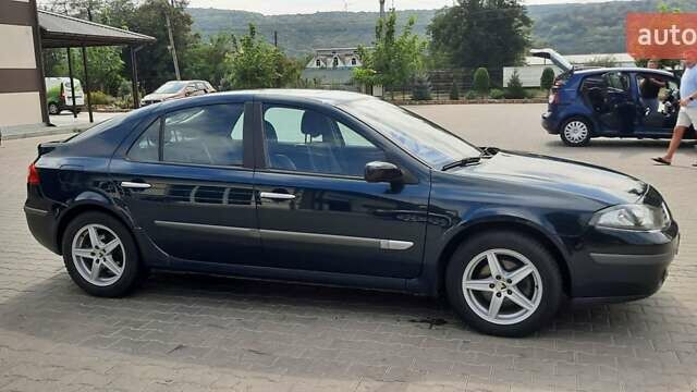 Зеленый Рено Лагуна, объемом двигателя 1.6 л и пробегом 258 тыс. км за 5000 $, фото 2 на Automoto.ua