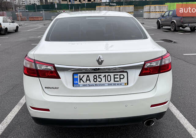 Білий Рено Латітьюд, об'ємом двигуна 2 л та пробігом 202 тис. км за 7900 $, фото 7 на Automoto.ua