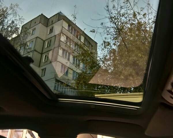 Белый Рено Латитьюд, объемом двигателя 2 л и пробегом 334 тыс. км за 12000 $, фото 31 на Automoto.ua