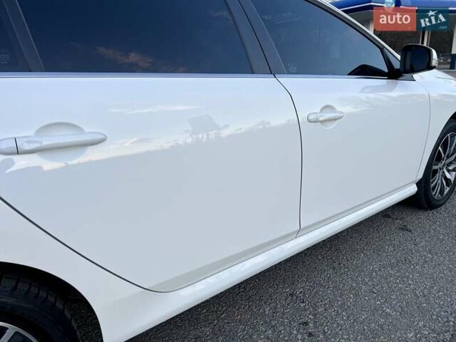 Білий Рено Латітьюд, об'ємом двигуна 2 л та пробігом 45 тис. км за 12800 $, фото 14 на Automoto.ua