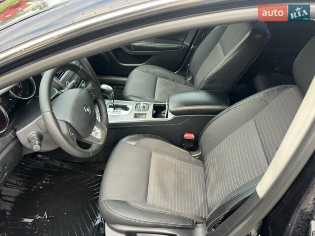 Чорний Рено Латітьюд, об'ємом двигуна 2 л та пробігом 260 тис. км за 9999 $, фото 11 на Automoto.ua