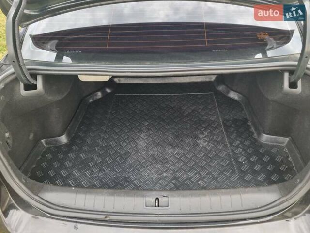 Черный Рено Латитьюд, объемом двигателя 2 л и пробегом 308 тыс. км за 9000 $, фото 8 на Automoto.ua