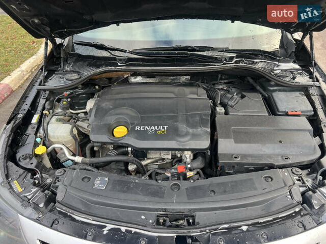 Чорний Рено Латітьюд, об'ємом двигуна 2 л та пробігом 260 тис. км за 9999 $, фото 25 на Automoto.ua