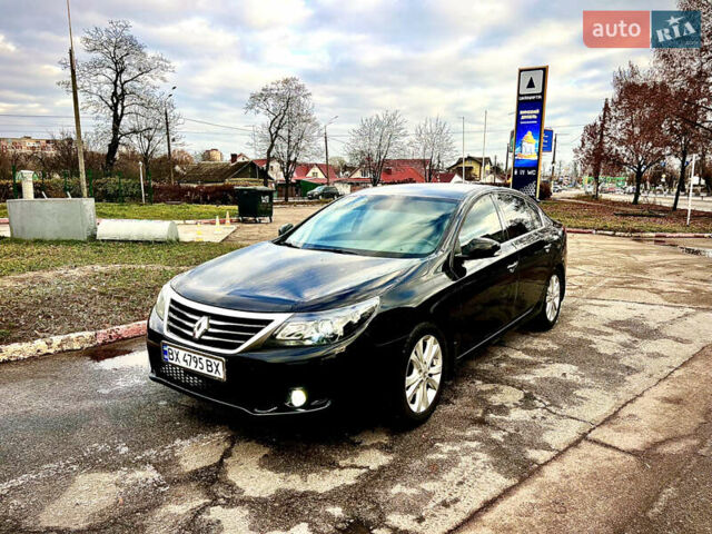 Чорний Рено Латітьюд, об'ємом двигуна 2 л та пробігом 260 тис. км за 9999 $, фото 8 на Automoto.ua