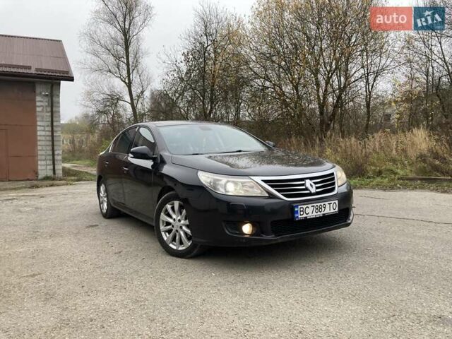 Черный Рено Латитьюд, объемом двигателя 2.5 л и пробегом 306 тыс. км за 6300 $, фото 8 на Automoto.ua