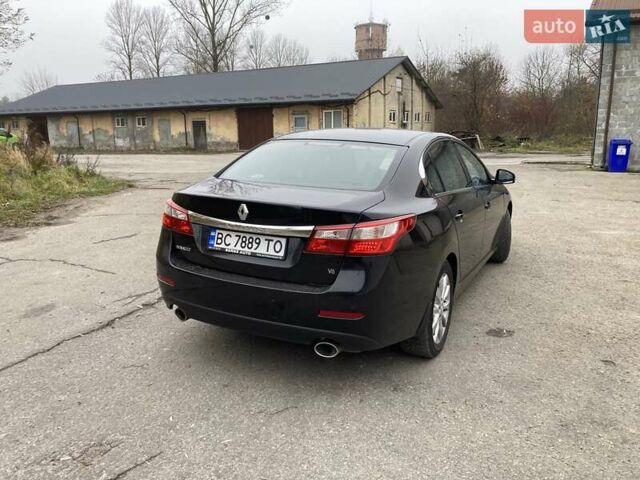 Черный Рено Латитьюд, объемом двигателя 2.5 л и пробегом 306 тыс. км за 6300 $, фото 5 на Automoto.ua