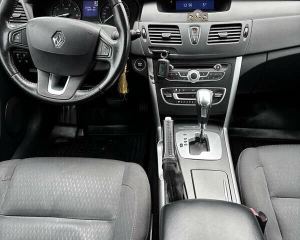 Рено Латітьюд, об'ємом двигуна 2 л та пробігом 224 тис. км за 7800 $, фото 8 на Automoto.ua
