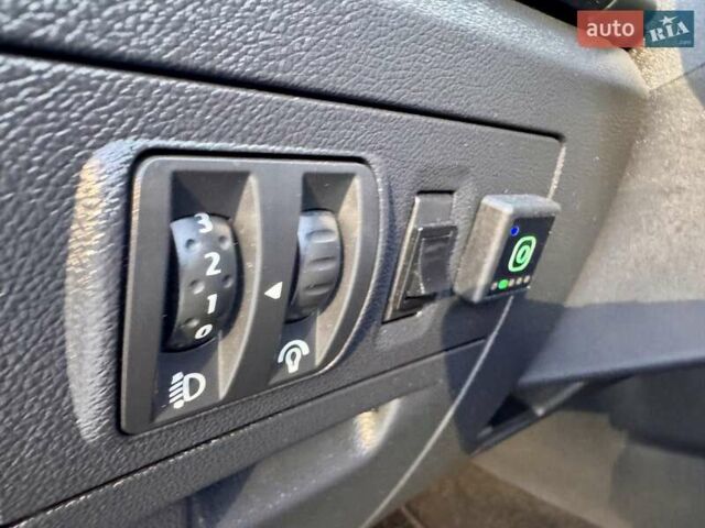 Рено Латитьюд 2011 в Одессе на Automoto.ua Серый Рено Латитьюд, объемом двигателя 2 л и пробегом 161 тыс. км за 6999 $, фото 39 на Automoto.ua