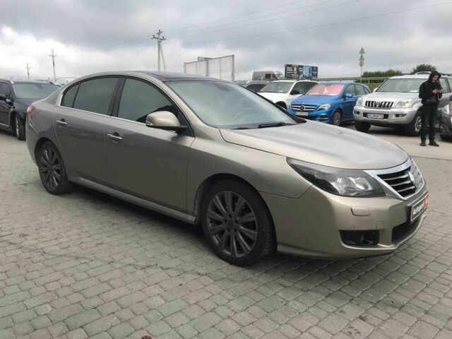 Серый Рено Латитьюд, объемом двигателя 2 л и пробегом 260 тыс. км за 6640 $, фото 2 на Automoto.ua