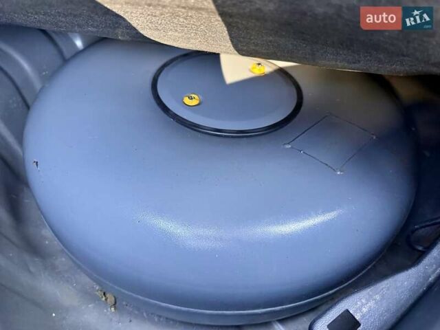 Рено Латитьюд 2011 в Одессе на Automoto.ua Серый Рено Латитьюд, объемом двигателя 2 л и пробегом 161 тыс. км за 6999 $, фото 50 на Automoto.ua