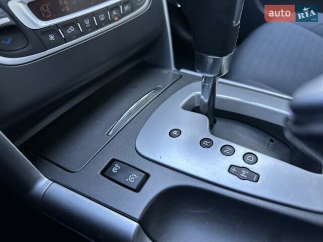 Рено Латитьюд 2011 в Киеве на Automoto.ua Серый Рено Латитьюд, объемом двигателя 2 л и пробегом 187 тыс. км за 7000 $, фото 23 на Automoto.ua