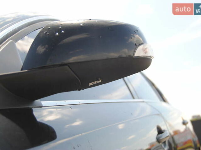 Серый Рено Латитьюд, объемом двигателя 2 л и пробегом 184 тыс. км за 8998 $, фото 9 на Automoto.ua