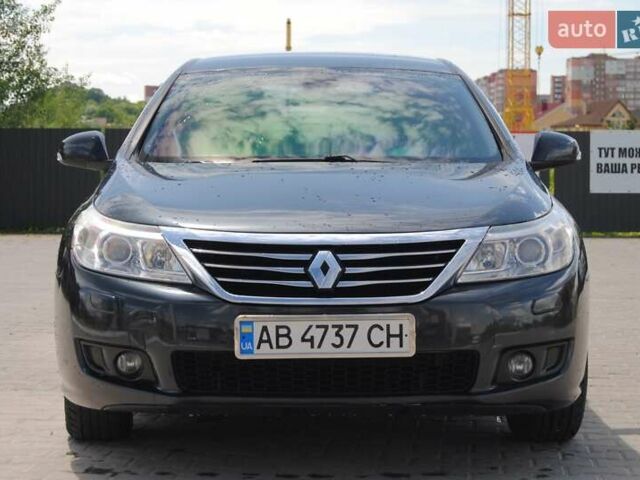 Серый Рено Латитьюд, объемом двигателя 2 л и пробегом 184 тыс. км за 8998 $, фото 2 на Automoto.ua