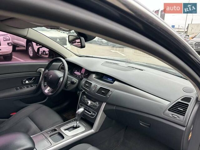 Серый Рено Латитьюд, объемом двигателя 2 л и пробегом 269 тыс. км за 6500 $, фото 24 на Automoto.ua