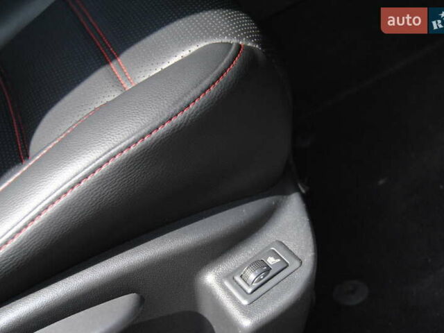 Серый Рено Латитьюд, объемом двигателя 2 л и пробегом 184 тыс. км за 8998 $, фото 33 на Automoto.ua