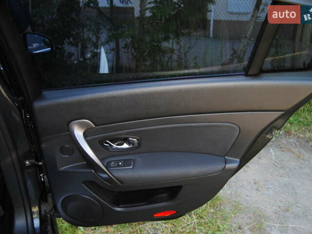 Серый Рено Латитьюд, объемом двигателя 2 л и пробегом 184 тыс. км за 8998 $, фото 37 на Automoto.ua