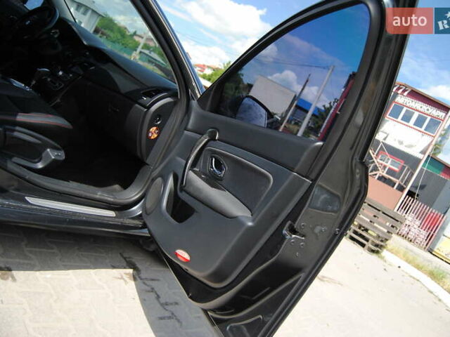 Серый Рено Латитьюд, объемом двигателя 2 л и пробегом 184 тыс. км за 8998 $, фото 16 на Automoto.ua